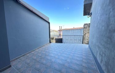 CASA INDIPENDENTE CON CORTILE