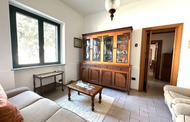 CASA INDIPENDENTE CON GIARDINO DI 300 MQ