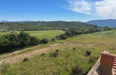 CASA AGRICOLA CON AMPIO TERRENO PANORAMICO