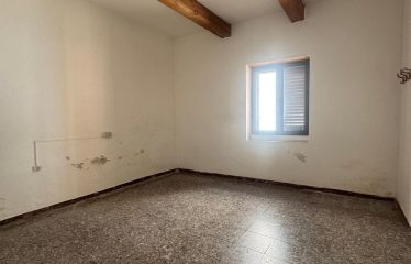 CASA INDIPENDENTE CON TERRAZZA E CORTILE