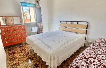 CASA INDIPENDENTE CON CORTILE E POSTO AUTO