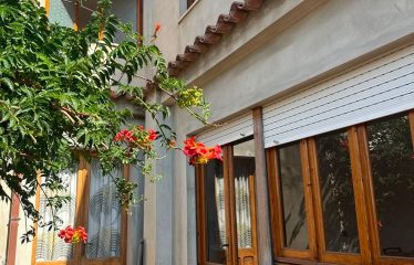 CASA INDIPENDENTE CON CORTILE E GARAGE