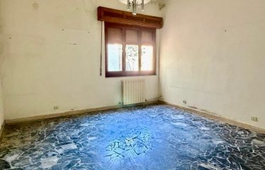 SIGNORILE APPARTAMENTO CON AMPIO CORTILE