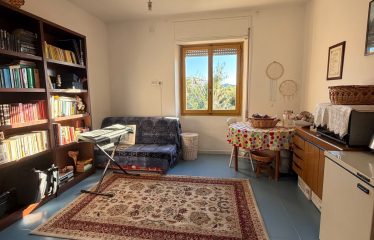 APPARTAMENTO AL PIANO PRIMO CON CORTILE